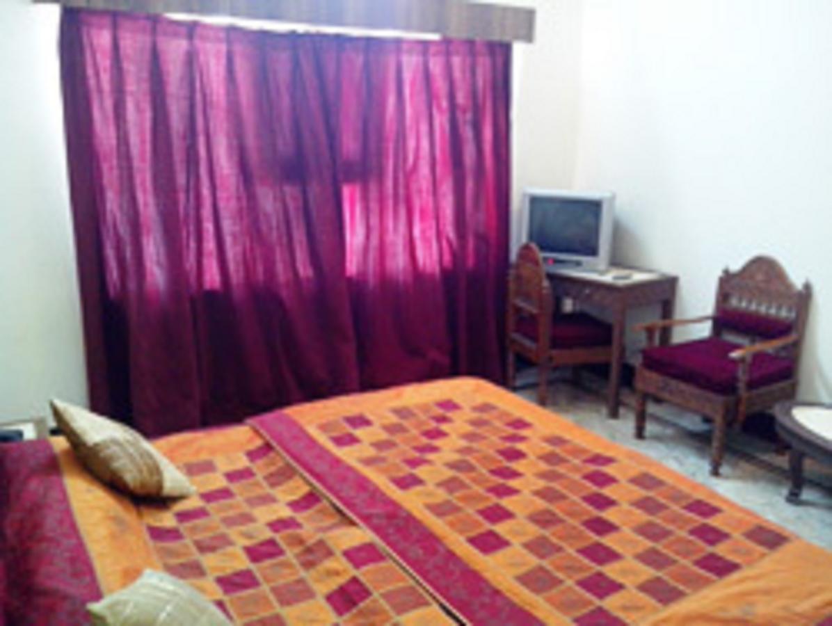 Hotel Padmini Chittorgarh Eksteriør billede